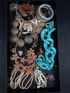 Costume Jewelry Mixed Lot