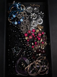Mixed Costume Jewelry Lot