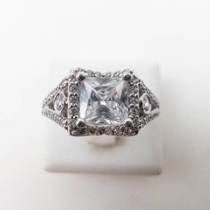 Ornate Sterling Silver CZ Engagement Style Ring Size 7