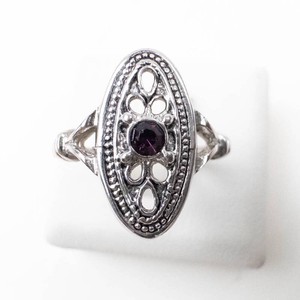 Avon Base Metal Cocktail Ring Size 5