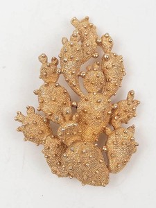 Vintage Gold Tone Cactus Southwestern Pin Brooch