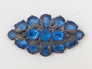 Blue Glass Rhinestone Floral Brooch With Leaf Motif