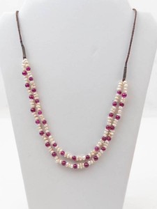 Beaded Tassel Necklace - White & Magenta Beads