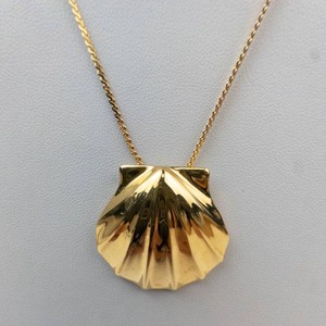 Trifari Gold-Tone Shell Pendant Necklace