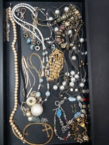 Mixed Lot - Assorted Fashion Jewelry