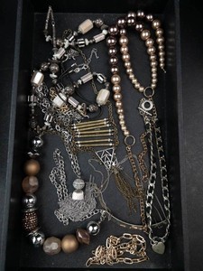 Mixed Fashion Jewelry Lot - Beaded Necklaces, Chains & Pendants