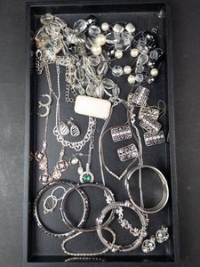 Mixed Fashion Jewelry Assortment