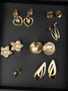 Gold-Tone Costume Earring Collection - 7-Pair Mixed Lot