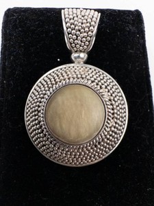 Sterling Silver Yellow MOP Beaded Bezel Round Pendant