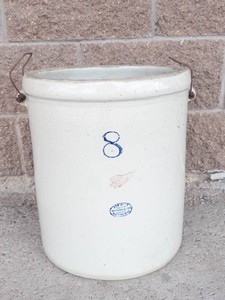 Red Wing 8 Gallon Crock