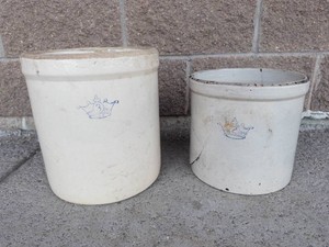 Vintage Robinson Ransbottom Stoneware Crocks (Lot of 2)