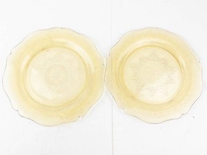 Vintage Federal Glass Spoke Pattern Amber Yellow Plates (Lot of 2)
