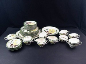 Vintage Blue Ridge Pottery Green Briar Dinnerware Set