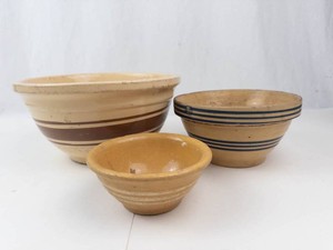 Antique Yellow Ware Bowls & Stoneware Bowl Mixed Lot