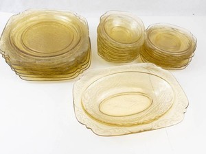Vintage Federal Glass Amber Madrid 24-Piece Dish Set