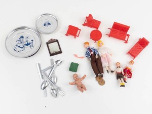 Vintage Caco Dollhouse Family, Furniture, Cutlery & Little Bo Peep Dishes