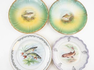 Fish Plates Mixed Lot (4)