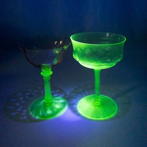 Vintage Tiffin Watermelon & Tiffin-Franciscan Green Diamond Optic Champagne Glasses
