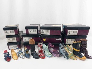 Raine Originals Just the Right Shoe Collectible Shoe Set (Lot of 12)