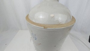 Stoneware Jug Crock With Eagle Motif and Lid