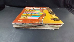 Vintage Country, Folk & Pop Vinyl Records Mixed Lot
