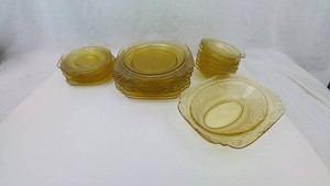 Vintage Federal Madrid Amber Yellow Depression Glassware Set