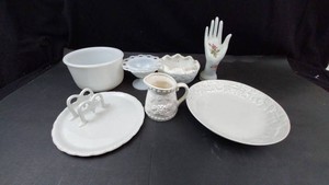 White Ceramic Serving Ware & Decorative Pieces Mixed Lot