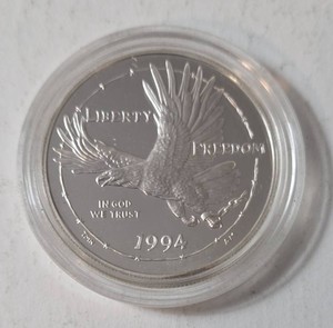 1994 -P US Prisoner of War Museum Commemorative Silver Dollar Proof. Cased-VERY COLLECTIBLE