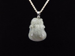 .925 Sterling Silver Carved Gray Quartz Protection Amulet Pendant Necklace