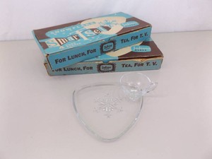 Lot of 2 NEW in Open Box Vintage Indiana Glass Snowflake 4 Person Luncheon Sets