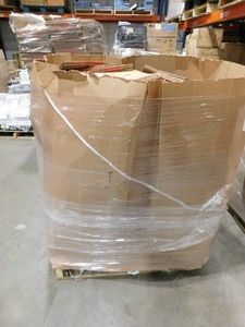 Pallet lot of 30 Gal. Paper Lawn and Leaf Bags