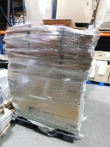 Pallet lot of 30 Gal. Paper Lawn and Leaf Bags