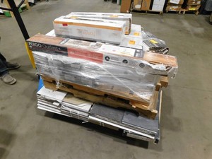 WHOLESALE PALLET LOT OF FLOORING TILE