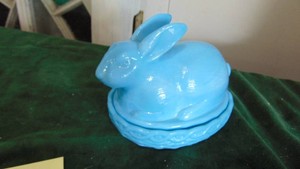 Light Blue Nesting Rabbit Dish