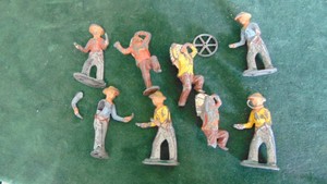 Vintage Metal Soldiers