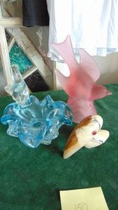 2- Art Glass Birds and 1 Stone Bird