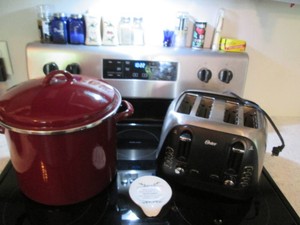 Oster stainless steel toaster, Red ...