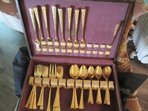 King Edward felt lined wood silverw...