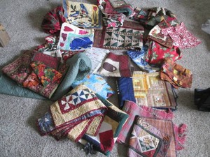 Huge variety of hand made quilts, p...