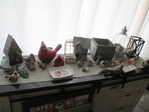 Bird themed figurines, plant stakes...
