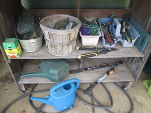 Fiskars telescoping lopper, waterin...