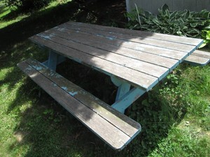 Large 8ft long picnic table with at...