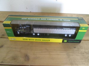 Ertl Die Cast 164 scale replica Se...