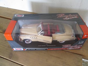 Motor Max 1949 Buick Roadmaster 11...