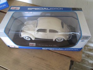 Maisto Special Edition 118 scale d...