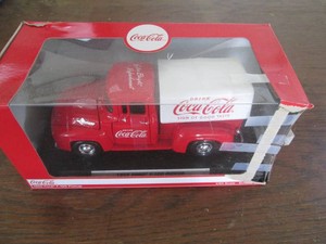 Coca-Cola 1955 Ford F-100 Pickup 1...