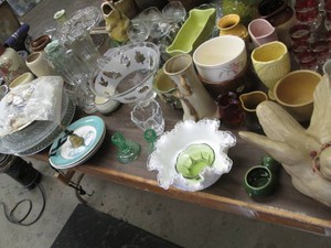 Massive lot of Vintage goodies to i...