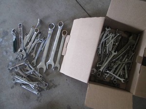 Craftsman and other brand SAE and M...