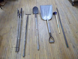 Long Handle Hand Tools