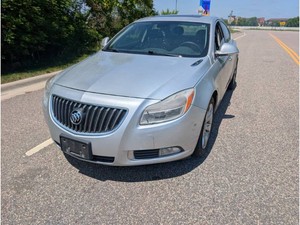 2012 Buick Regal Premium 1